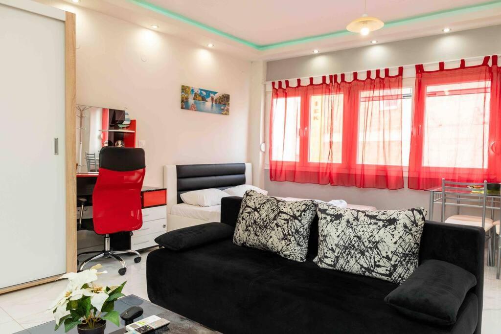 Luxury Studio In Downtown سالونيك المظهر الخارجي الصورة